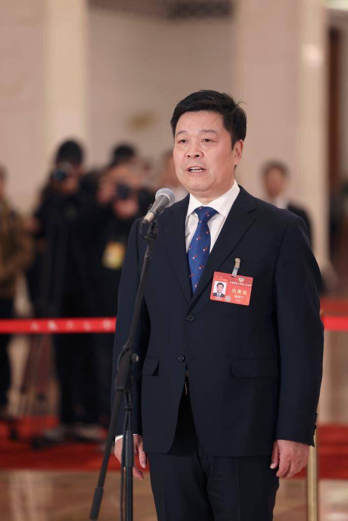 接受采访-千龙网·中国首都网