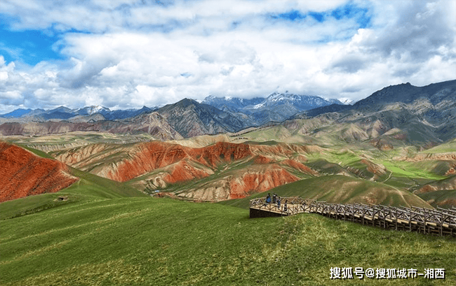 青海旅游攻略，暑假去青海玩五天怎么玩，看驴友怎么玩