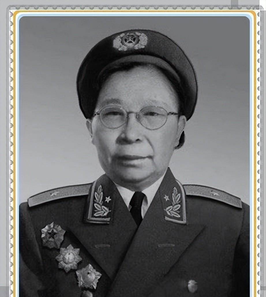 李贞去世后，留下11000元人民币和2根小金条等，她是如何处理的？