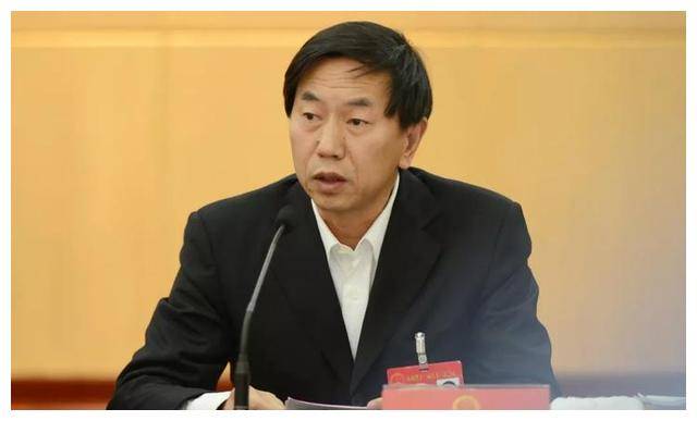耿彦波：现实版“李达康”，走哪拆哪，离任时市民跪地挽留