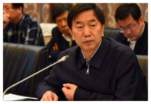 耿彦波：现实版“李达康”，走哪拆哪，离任时市民跪地挽留