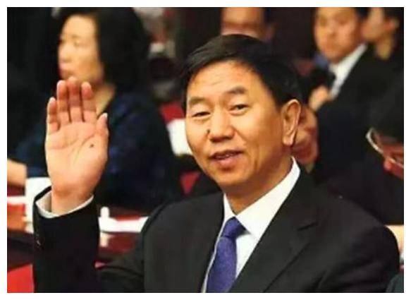 耿彦波：现实版“李达康”，走哪拆哪，离任时市民跪地挽留