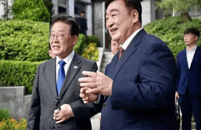 中韩关系生变？李在明民调下降，金文洙趁机合围，局势急转直下