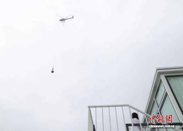 宁夏成功首飞吨级无人直升机